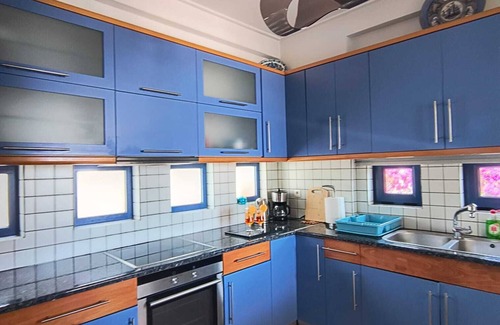 Porto Rafti Casa | Port Apartment at Porto Rafti -Attiki Greece sleeping 8 for min 5 days stay