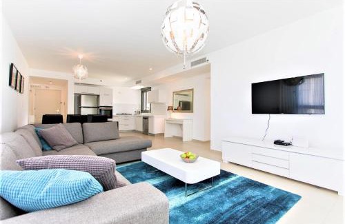 Haifa Apartamento | PORT CITY HAIFA - Sea View Luxury