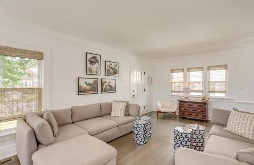 Port Clinton Casa | Port Clinton Home with Lake View - Walk to Beach!