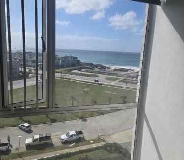 Pollok Beach Apartamento | Port elizabeth summerstrand paradise