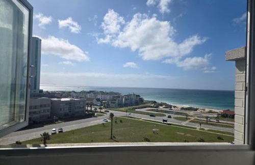 Pollok Beach Apartamento | Port elizabeth summerstrand paradise