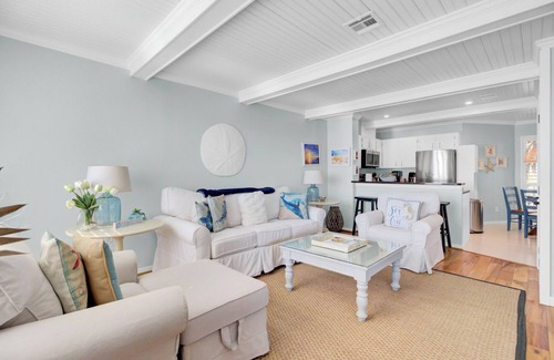 Isle of Palms Condominio | Port O 'Call F203 / Isle of Palms 1BR Condominio frente al mar con comodidades!
