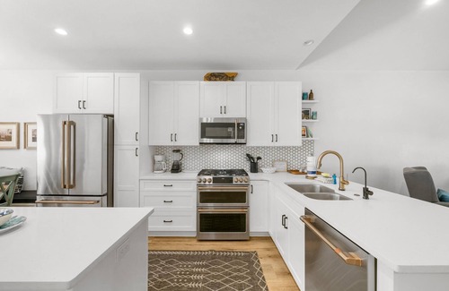 Port St. Joe Casa | Port St Joe Beach House - Pet Friendly, Private Pool, Beach Family Fun, Sleeps 8