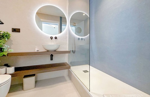 Lazzaretto Apartamento | Porta Venezia - Luxy Suites - 6 camere