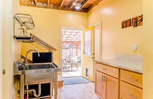 Woodstock Casa | Portland Urban Lodge, Quiet, Walkable, Near