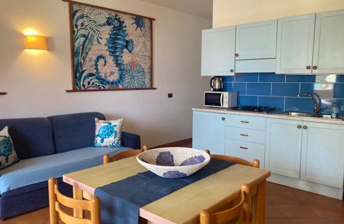 Santa Maria Apartamento | Porto Antigo 2 Beach front 40 with swimming pool, and gardens sleeps 4 person