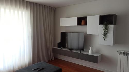 Oliveira do Douro Apartamento | Porto & Douro Vista Apartments by Inviting