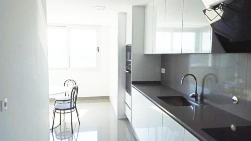 Oliveira do Douro Apartamento | Porto & Douro Vista Apartments by Inviting