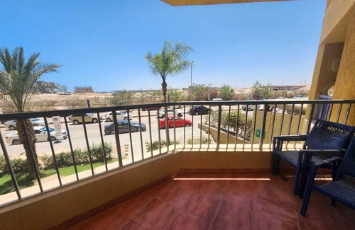 Marina El Alamein Apartamento | Porto Marina Apt, beach access and 2BR with 6 Beds