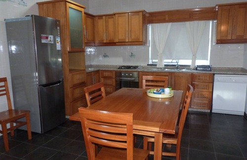 Praia da Vitoria Apartamento | PORTO MARTINS RELAX PISO -AL