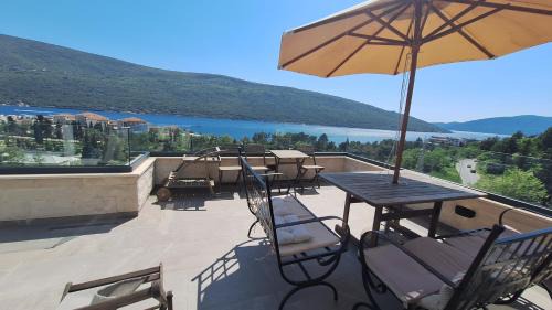 Kumbor Apartamento | Porto Vista Penthouse Kumbor