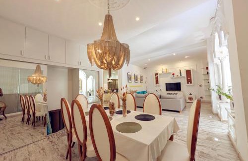 Camins al Grau Villa | Portrait Boutique Villa