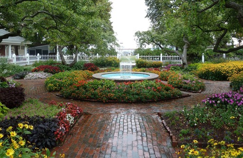 Portsmouth Condominio | Portsmouth Hermoso condominio de 2 dormitorios. Buena ubicación. Corto paseo a la plaza del mercado.