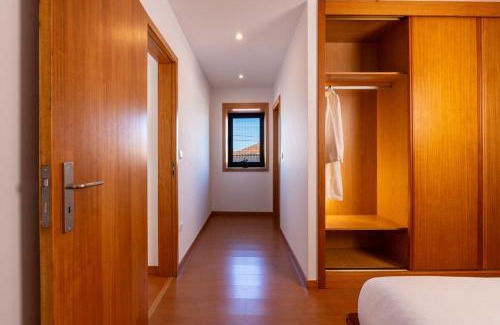 Viana do Castelo Casa | Portugal Active Encosta House