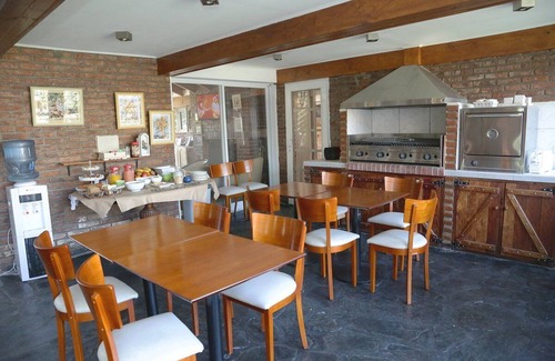 Ezeiza Cama Y Desayuno | Posada Bernies