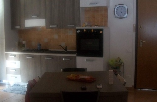 Lido Condominio | POSEIDONE-Apartamentos refinados en pueblo con piscina.