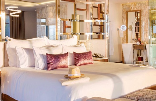 South Shore Hotel Area Complejo | Posh 2 Bedroom Penthouse with Private Jacuzzi on Adult-Only Resort