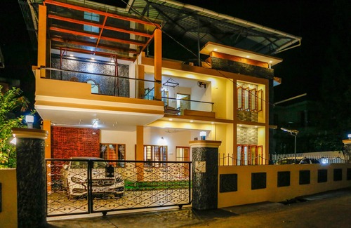 Thrissur Casa | Posh 6 BHK S at BELLJEM Homes in housing colony close to city