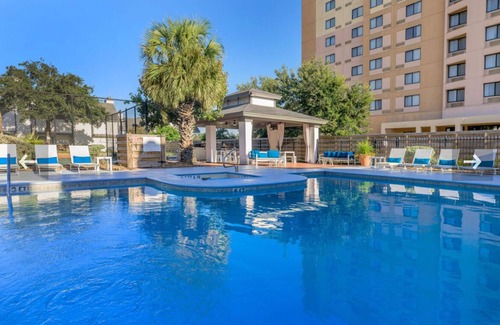 Southgate Apartamento | Posh Entire Unit at NRG & Med Center