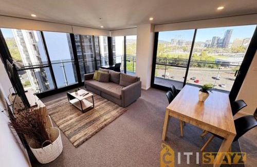 Phillip Apartamento | Posh in Phillip - 2bd 2bth Apt