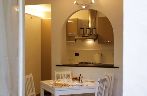Sturla Apartamento | Apartamento POSIDONIA junto al mar en la ciudad.