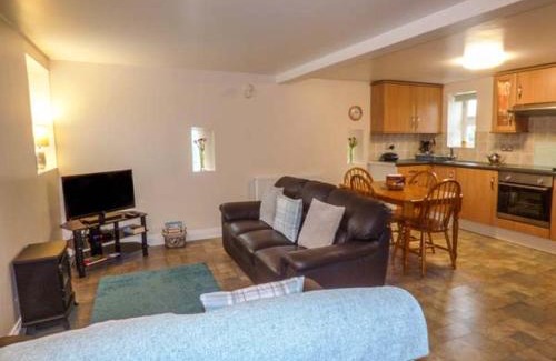 Staithes Casa | Post Box Cottage
