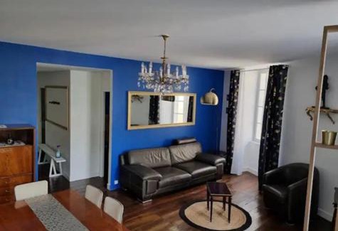 Aubeterre-sur-Dronne Apartamento | Poterne- Logement raffiné avec jardin