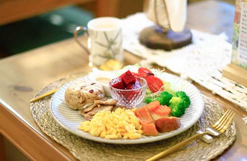 Jiji Cama Y Desayuno | Pottery Flower B&B