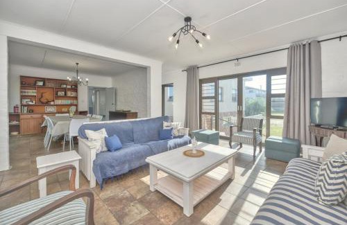 Waenhuiskrans Casa | Potties House In Arniston