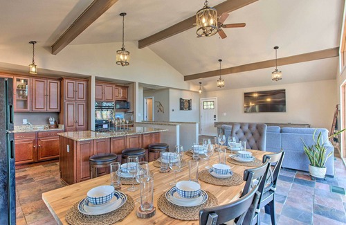 Pottsboro Cabaña | Pottsboro Home < Half-Mi to Lake Texoma!