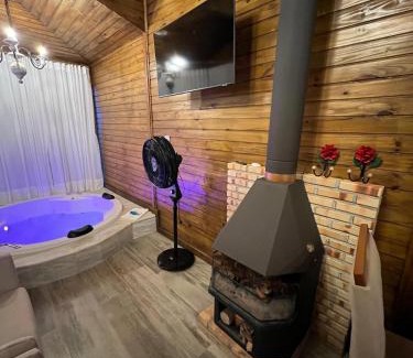 Venda Nova Do Imigrante Chalet De Esquí | Pousada Alto Colina - Chalé Siriema