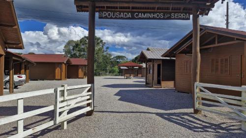 Bom Retiro Hotel | Pousada Caminhos da Serra