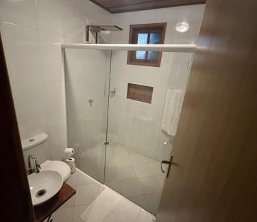 Bocaina de Minas Cabina | Pousada Camping e Restaurante Vila dos Arcanjos