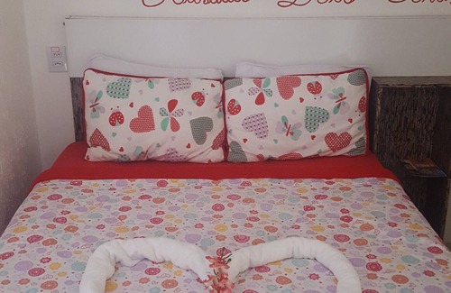 Praia da Armacao do Itapocoroi Casa | Hostal Dos Corazones