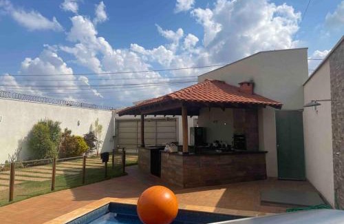 Jaboticabal Casa | Pousada e Edícula