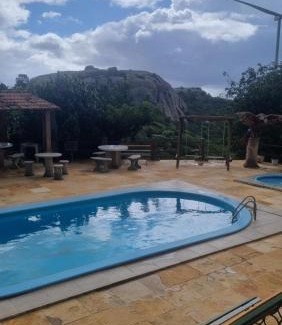 Monte das Gameleiras Cabina | Pousada e Restaurante La na roça - Belezas do Monte Chalé e Suíte