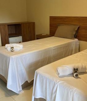 Palmeiras Hotel | Pousada Encantos de Palmeiras