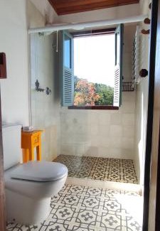 Castelo Casa | Pousada na Cervejaria Altezza - vista para Pedra Azul