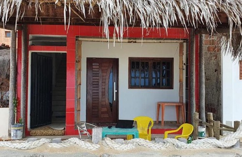 Galinhos Cabina | Pousada O Mineiro - frente a praia