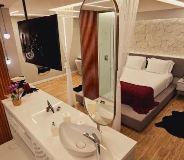 Vila Suzana Hotel | Pousada Pinhão e Poesia
