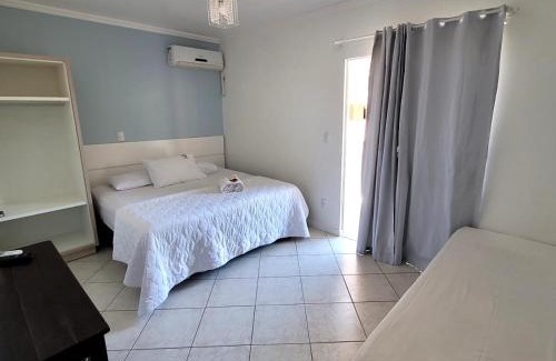 Centro Cabina | Pousada Rota do Sol Bombinhas suítes com café e sem limpeza diaria