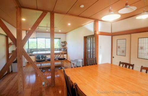 Myoko Chalet De Esquí | Powder Peaks Chalet