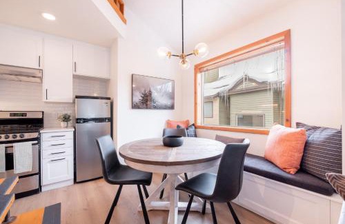 Whistler Creekside Apartamento | Powderview by Outpost Whistler