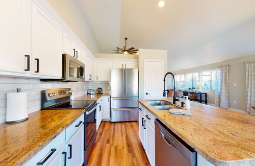 Power Ranch Casa | Power Ranch home with private pool, outdoor areas & a park across the street