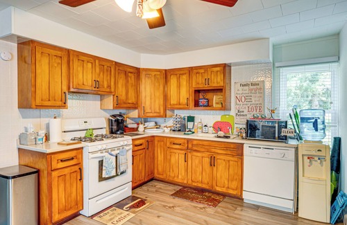 Powers Lake Casa | Powers Lake Home w/ Patio - 9 Mi to Lake Geneva!