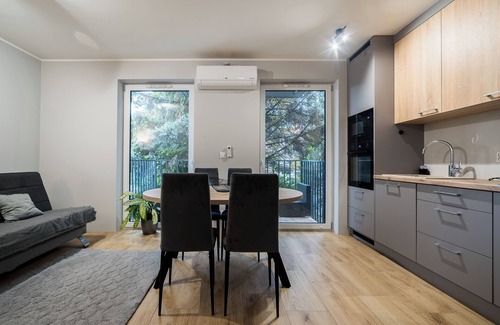 Poznan Apartamento | Poznań Airport Deluxe Apartment