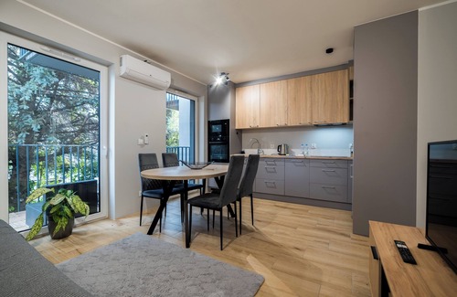 Poznan Apartamento | Poznań Airport Deluxe Apartment