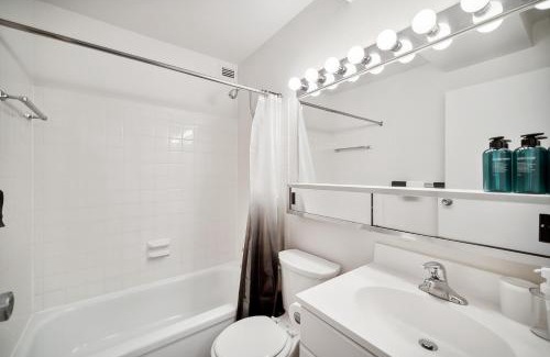Downtown Harrisburg Apartamento | Pp 1111 Modern Corporate 1br, Pool, Gym