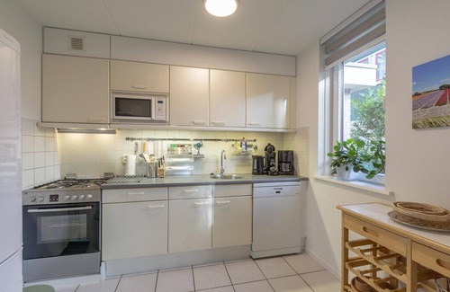 Sint Maartensvlotbrug Casa | Prachtige Vrijstaande Vakantiehuis op een Park met Veel Faciliteiten