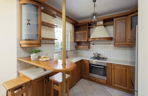 Bialoleka Apartamento | Aluzyjna 33F | Warschau | Praktische Wohnung | Parkplatz | Balkon